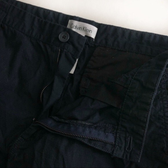 CALVIN KLEIN Shorts Cotton Navy Blue Shorts Mens Size 34 - Picture 5 of 8